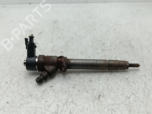 Used Injector VOLVO S60 I (384) D5 (163 hp) 30481864