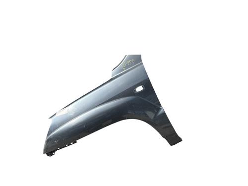 Used Left front fenders KIA SPORTAGE II (JE_, KM_) [2004-2011]  25846497