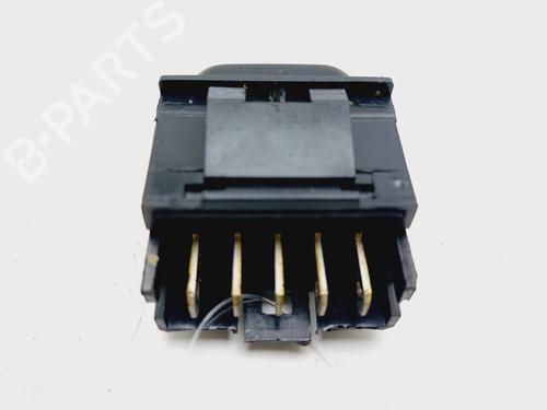 Right front window switch CITROËN XSARA Coupe (N0) 1.9 D | BP30935617I26