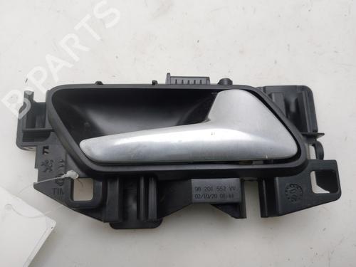 Used Front right interior door handle Front right interior door handle PEUGEOT 508 SW II (FC_, FJ_, F4_) Hybrid 224 (F45GQU) (224 hp) 36292570 36292570