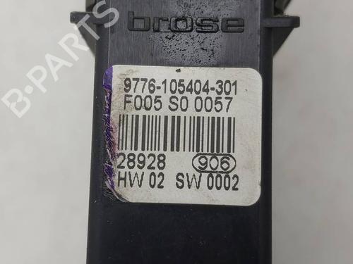 Left front window motor SEAT LEON (1M1) | BP39537556E21 - Image 4