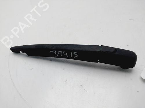 Used Rear windshield wiper arm Rear windshield wiper arm 38159118 38159118