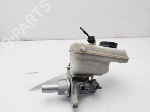 Used Brake master cylinder RENAULT LAGUNA III Grandtour (KT0/1) [2007-2015]  19742853