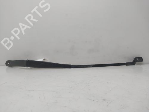 Used Front windshield wiper arm Front windshield wiper arm 37011475 37011475