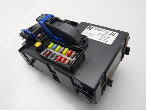 Fuse box OPEL MERIVA B MPV (S10) | BP36164003E1 - Image 2
