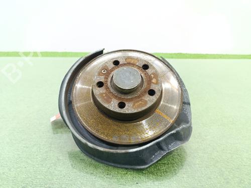 Used Left rear steering knuckle AUDI A4 B7 (8EC) 2.0 TDI 16V (140 hp) 32196142