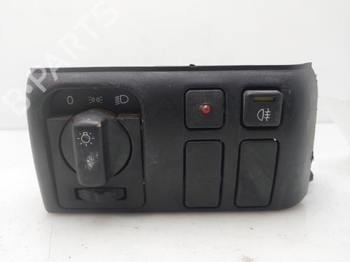 Used Headlight switch Headlight switch OPEL VECTRA A Hatchback (J89) 2.0 i (F68, M68) (115 hp) 33459982 33459982
