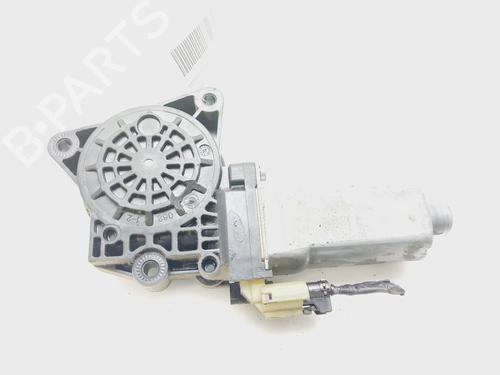Right front window motor KIA CARENS III MPV (UN) 2.0 CRDi 115 | BP24893505E20 