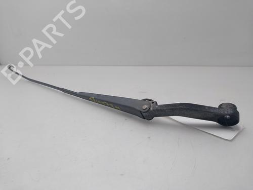 Used Front windshield wiper arm Front windshield wiper arm KIA SHUMA II (FB) 1.6 (101 hp) 33411563 33411563