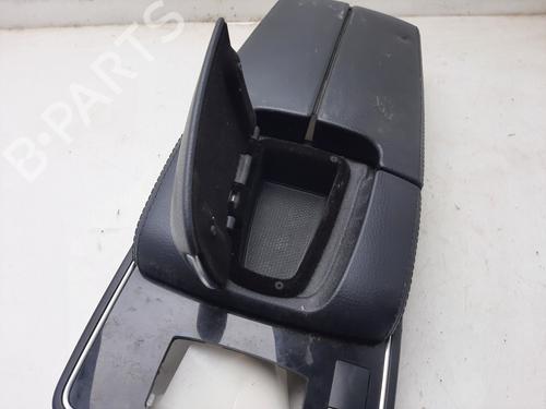 Armrest / Center console MERCEDES-BENZ E-CLASS Coupe (C207) E 350 BlueTEC / d (207.326) | BP19248270I20 