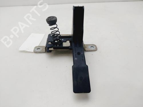 Used Hood lock RENAULT SCÉNIC III (JZ0/1_) [2008-2016]  32228013