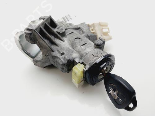 Used Ignition barrel TOYOTA YARIS (_P13_) [2010-2020]  27989016