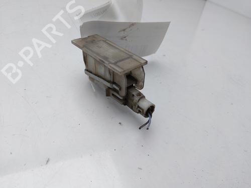 Used Licence plate light RENAULT LAGUNA II (BG0/1_) [2001-2007]  31054997