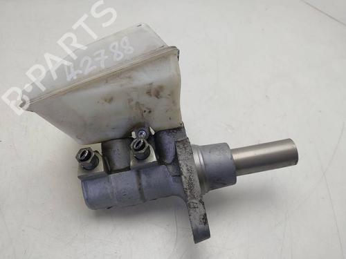 Used Brake master cylinder Brake master cylinder PEUGEOT 5008 (0U_, 0E_) [2009-2017] 40042111 40042111