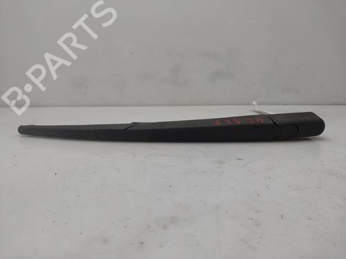 Used Rear windshield wiper arm Rear windshield wiper arm 38159135 38159135