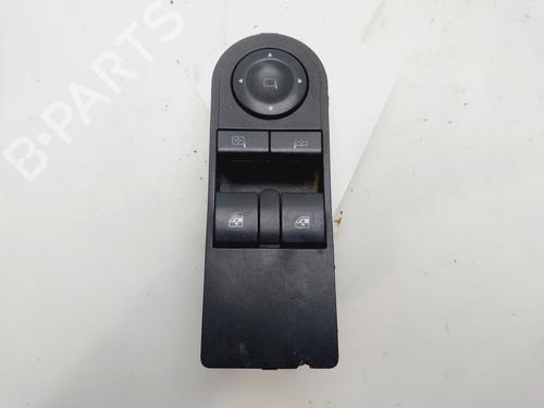 Used Left front window switch OPEL ASTRA H (A04) [2004-2014]  29624879