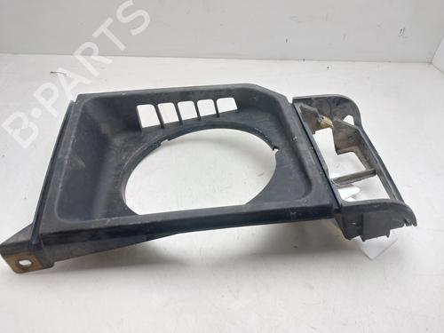 Used Right headlight support Right headlight support 37170647 37170647