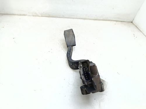 Used Pedal Pedal 38950032 38950032