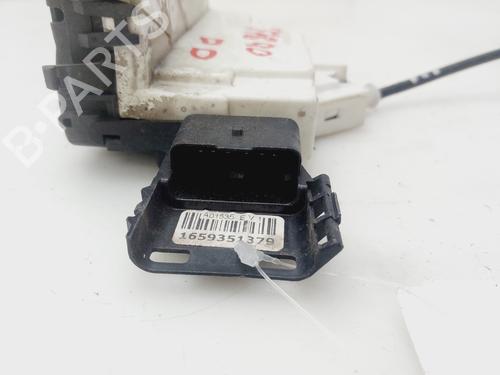 Front right lock PEUGEOT 3008 I MPV (0U_) 1.6 HDi | BP29923682C97