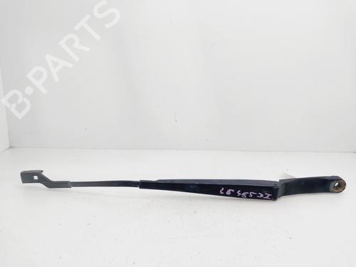 Used Front windshield wiper arm OPEL ASTRA J (P10) 1.3 CDTI (68) (95 hp) 21779644