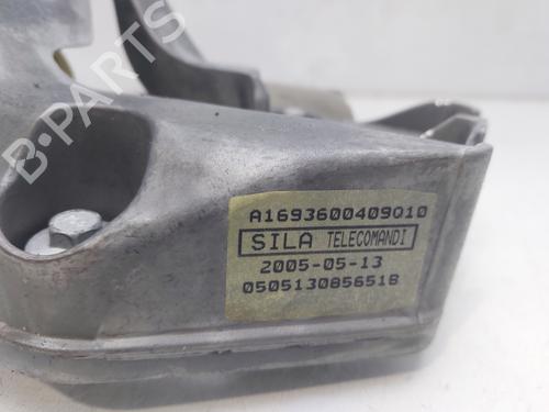 Gear lever MERCEDES-BENZ A-CLASS (W169) A 180 CDI (169.007, 169.307) | BP17900372M90 