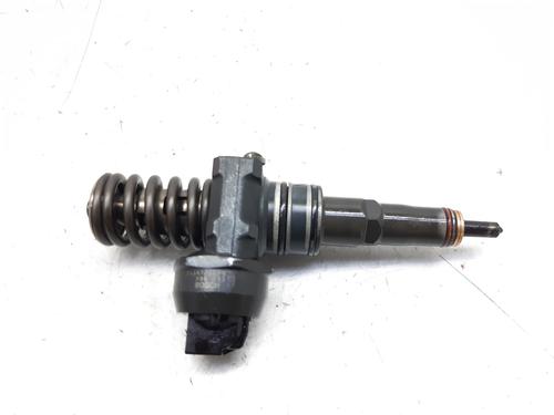 Used Injector VW TOUAREG (7LA, 7L6, 7L7) 5.0 V10 TDI (313 hp) 9679316