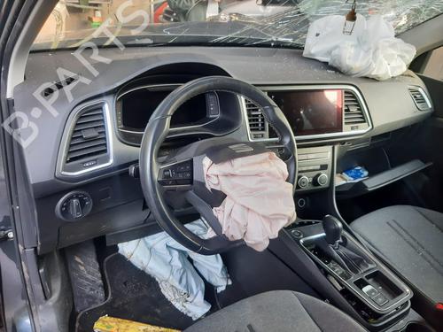 Høyre frontpanel SEAT ATECA (KH7, KHP)  | BP23130487C59 