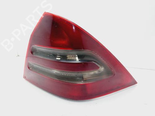 Right taillight MERCEDES-BENZ C-CLASS (W203) C 220 CDI (203.006) | BP32199153C35