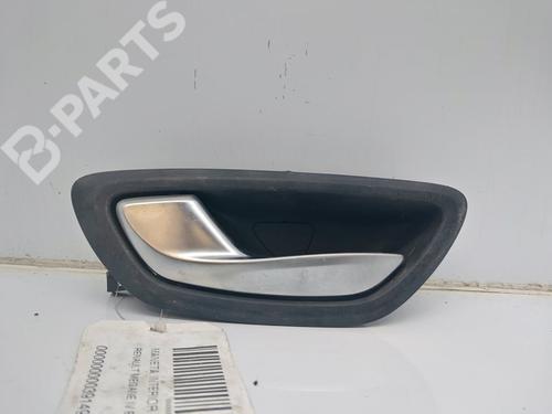 Used Front left interior door handle Front left interior door handle RENAULT MEGANE IV Hatchback (B9A/M/N_) 1.5 dCi 110 (B9A3) (110 hp) 3638926 3638926