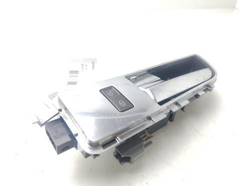 Front left interior door handle LAND ROVER DISCOVERY IV (L319) | BP30857702I13