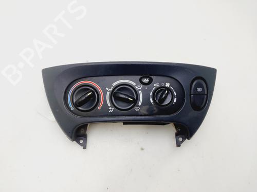 Climate control RENAULT MEGANE I Classic (LA0/1_) 1.9 dTi (LA08, LA0N, LA0K) 7700430836 |