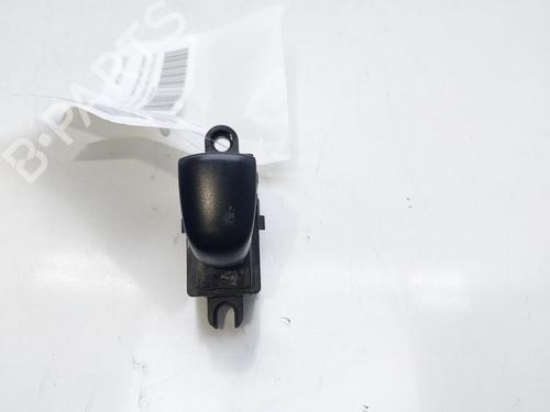 Right rear window switch NISSAN JUKE (F15) 1.2 DIG-T (115 hp) 15277632