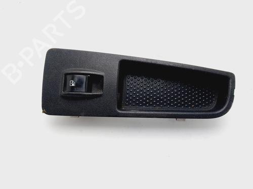 Used Right front window switch FIAT BRAVO II (198_) 1.9 D Multijet (198AXB1A) (120 hp) 18268367