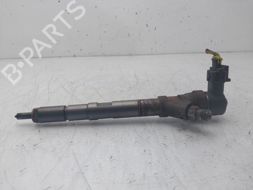 Used Injector Injector HYUNDAI H-1 / STAREX Bus (A1) 2.5 CRDi (140 hp) 34121796 34121796
