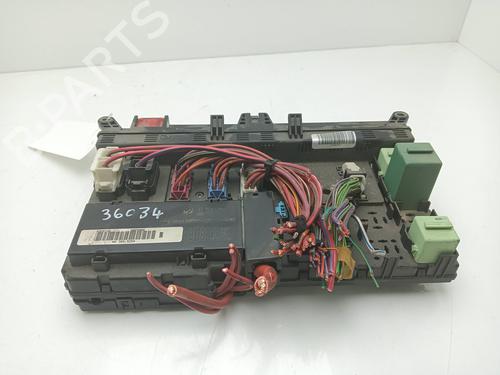 Used Fuse box BMW X5 (E53) 3.0 d (184 hp) 21682121