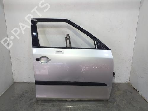 Used Right front door SKODA FABIA II (542) 1.4 TDI (70 hp) 19156062