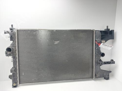 Used Water radiator CHEVROLET CRUZE (J300) 1.6 (113 hp) 31373979