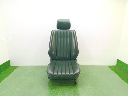 Used Right front seat MERCEDES-BENZ 190 (W201) E 2.3 (201.028) (136 hp) 31640997