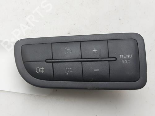 Used Headlight switch Headlight switch 37638777 37638777