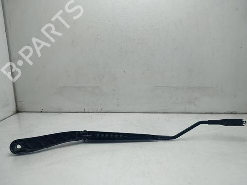 Used Front windshield wiper arm Front windshield wiper arm FORD TRANSIT COURIER B460 MPV 1.5 EcoBlue (100 hp) 40435413 40435413