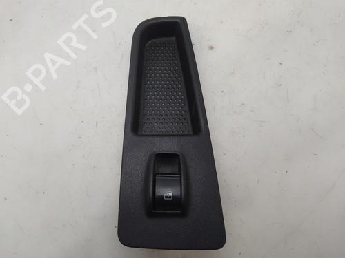 Used Right front window switch Right front window switch FIAT GRANDE PUNTO (199_) 1.4 (199AXB11, 199AXB1A, 199BXB1A, 199AXL1A) (77 hp) 34234413 34234413