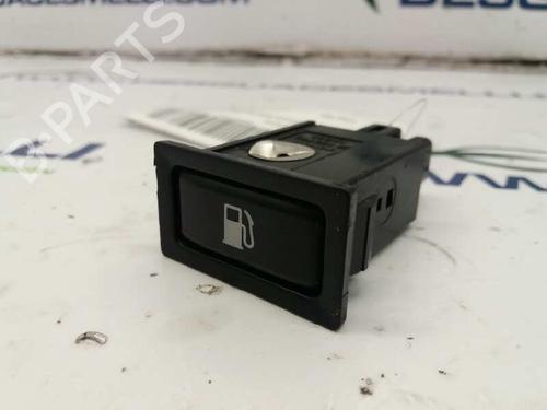 Used Switch TOYOTA AVENSIS Saloon (_T25_) 1.8 VVT-i (ZZT251_, ZZT251R) (129 hp) 2867981
