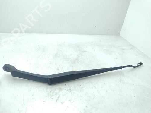 Used Front windshield wiper arm KIA SPORTAGE II (JE_, KM_) [2004-2011]  29531681