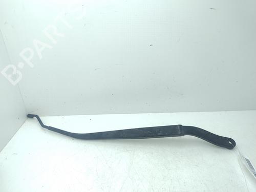 Used Front windshield wiper arm CHEVROLET CAPTIVA (C100, C140) 2.4 LPG (136 hp) 30601559
