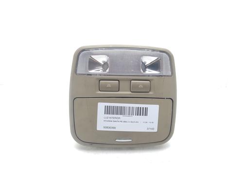 Interior roof light HYUNDAI SANTA FÉ I (SM) 2.4 16V 4x4 92830390 |