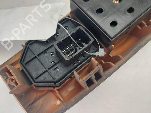 Left front window switch KIA SORENTO I (JC) | BP40182213I27 - Image 3