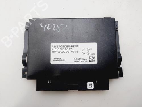 Used Gearbox control unit Gearbox control unit MERCEDES-BENZ A-CLASS (W177) A 200 d (177.012) (150 hp) 33219885 33219885