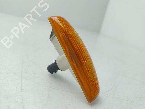 Right side indicator LAND ROVER DISCOVERY III (L319) 2.7 TD 4x4 | BP28089083I19 