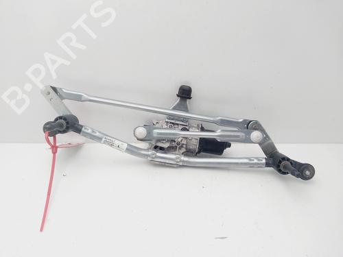 Used Front wiper motor DACIA SANDERO III [2021-2025]  29390516
