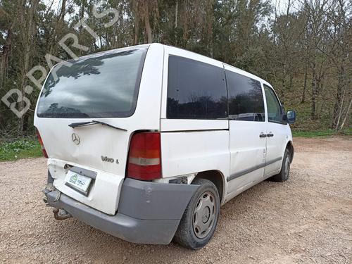 Fuse box MERCEDES-BENZ VITO Van (W638) 110 CDI 2.2 (638.094) | BP13700070E1